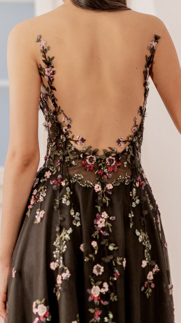 Lilly - Image 3